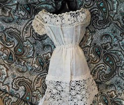 BARBIE IN MEXICO 820 DRESS BK MAIN
